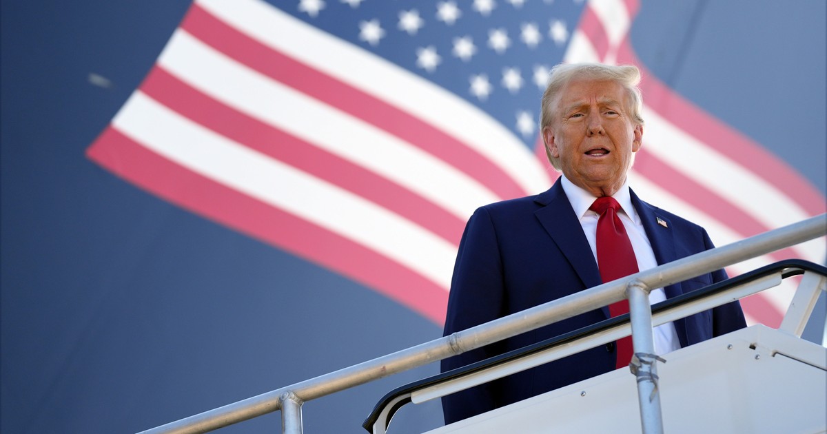 Trump Threatens Tariffs on BRICS If They Try to Replace the U.S. Dollar