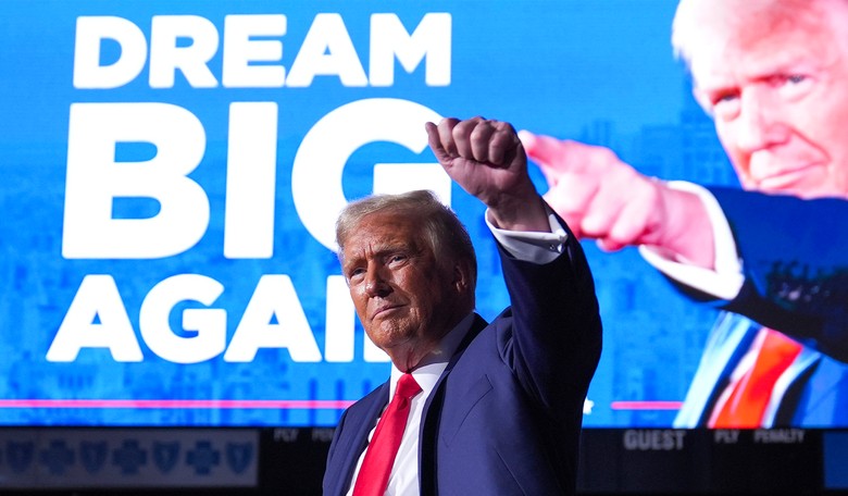 There's a New Poll That's Going to Make Dems Vomit