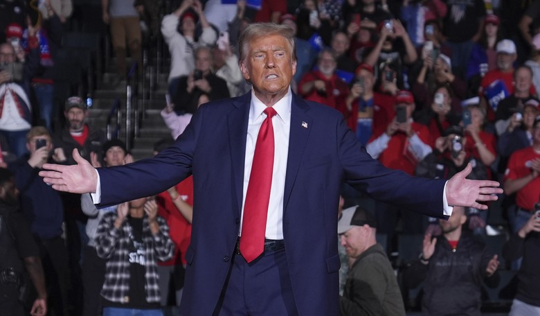Why People Are Concerned Over Trump's Massive Rally in DC Right Before Inauguration 