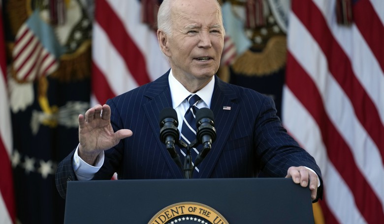 Biden's Teleprompter Goes Out During Speech; He Immediately Malfunctions