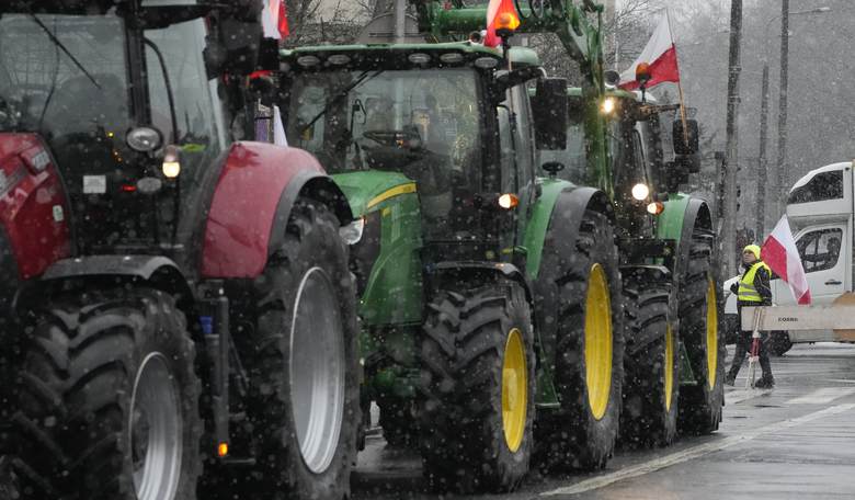 EU Farmers Protest Green Policies’ Threat to Greenest Lands