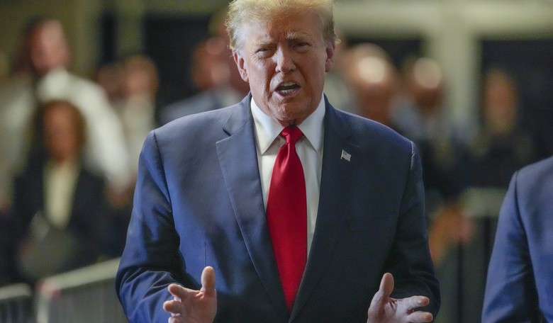 GoFundHim: Wife of Investor Sets Up Fundraiser for Donald Trump's Legal Fees