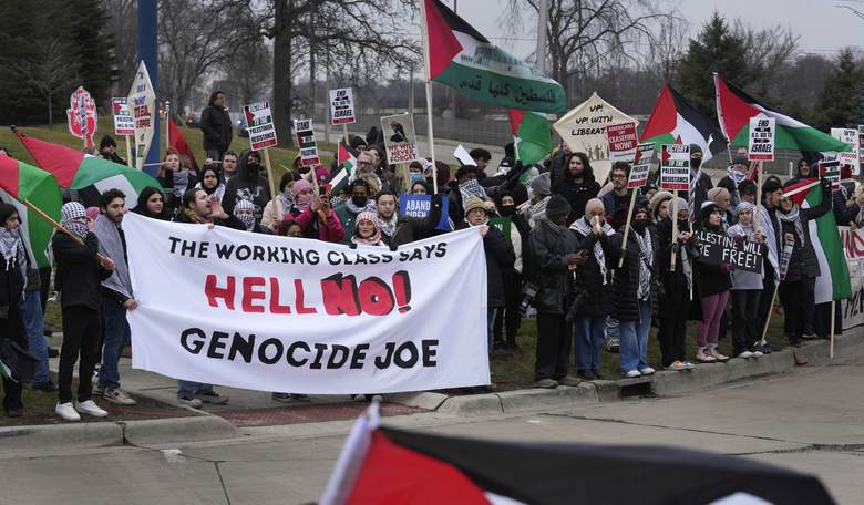 Anti-Israel Group Repurposes 'Abandon Biden' to Urge Voters to 'Abandon Harris'