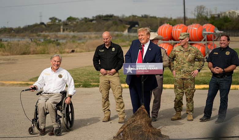 Border Patrol Union President Excoriates Biden, Then Michael Hayden Helps Spread Bizarre Story About Him 