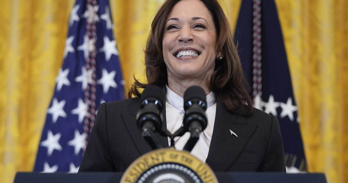 Harris Was to the Left of Bernie Sanders in the Senate, and It's Coming Back to Haunt Her