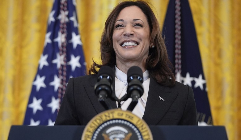 Harris Was to the Left of Bernie Sanders in the Senate, and It's Coming Back to Haunt Her
