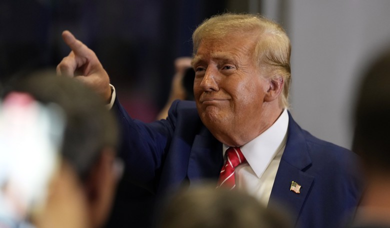 Trump Wins the Iowa Caucuses