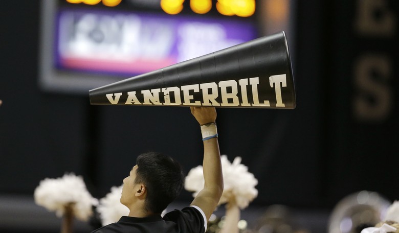 ‘No Tampons, No Peace!’: Panic at Vanderbilt University Sit-In As Protestors Realize It Won’t Be Catered