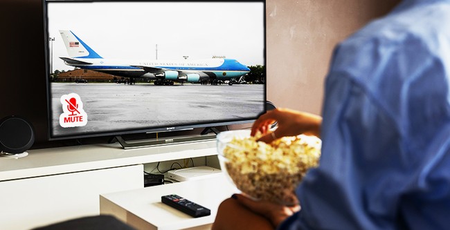 Reporters Loot Air Force One - Vimarsana News