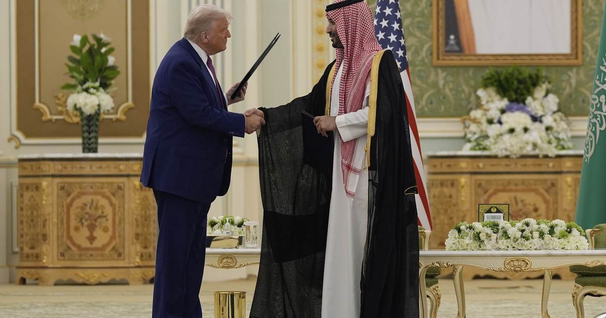 Saudi Arabia Joins the United States, Israel, Against Iran