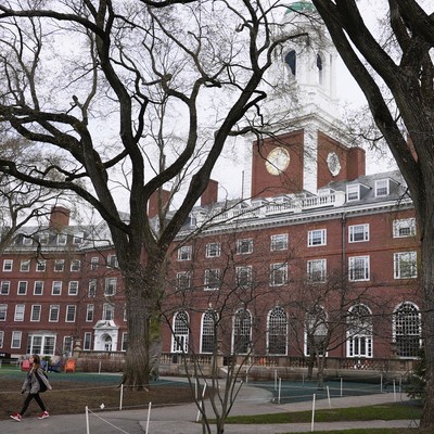 Outraged Families Force Harvard to Pay $53 Million After Morgue Boss Sold Corpses Like Souvenirs