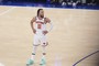 Knicks Fan Sent a Philly Reporter Flowers With This Hilarious Note. Yes, We're Insane