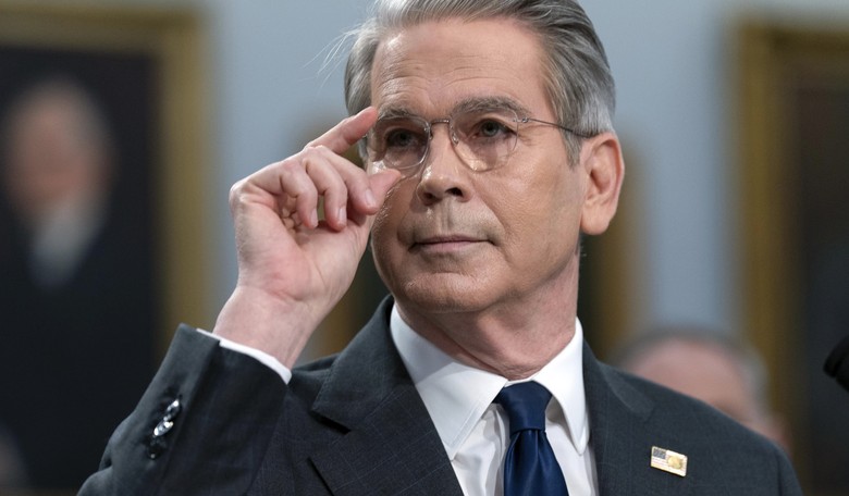 Here's the Question Scott Bessent Pitched to a Dem Senator...and It Really Set Him Off 