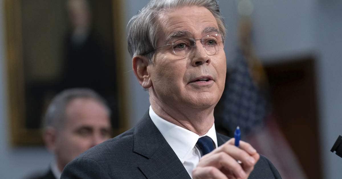 New: Big Names in 'Operation Economic Outcast' Against Iran, Huge Reward for Info on Two Key Leaders