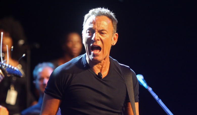 Crusty Democrat Dino Rockers Should Have Some Dignity