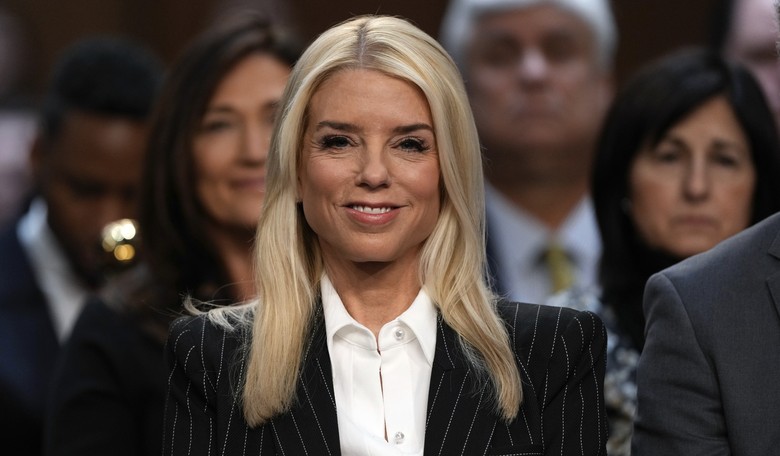 Border Patrol Union Backs Pam Bondi