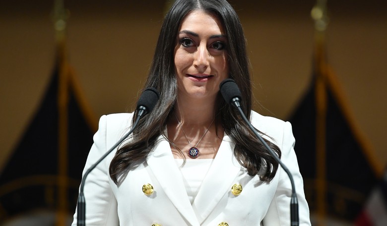 Democrat Sara Jacobs Pushes for Job-Killing Federal Minimum Wage Hikes