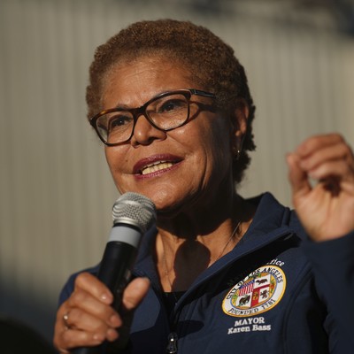 Karen Bass Avoids House Oversight Probe Amid LA Homeless Agency Collapse