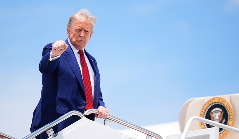 Trump Explodes on CNN Directly to Its Cameras: 'You're Real Losers' 