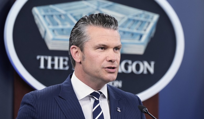 WaPo’s Botched Hegseth Hit Job Proves the Pentagon Desperately Needs New Media