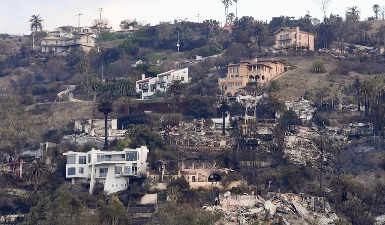 Palisades Reservoir Empty Just as Santa Ana Winds Season Begins