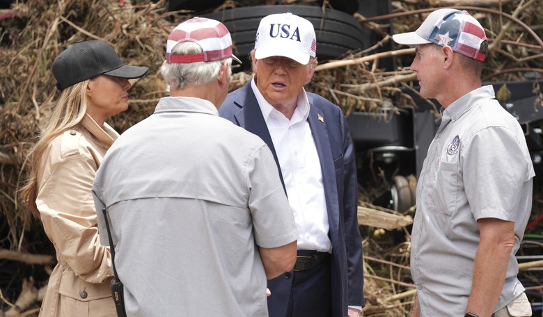 Trump Visits Texas Flood Zone, Pledges Strong Federal Support Amid Tragic Losses