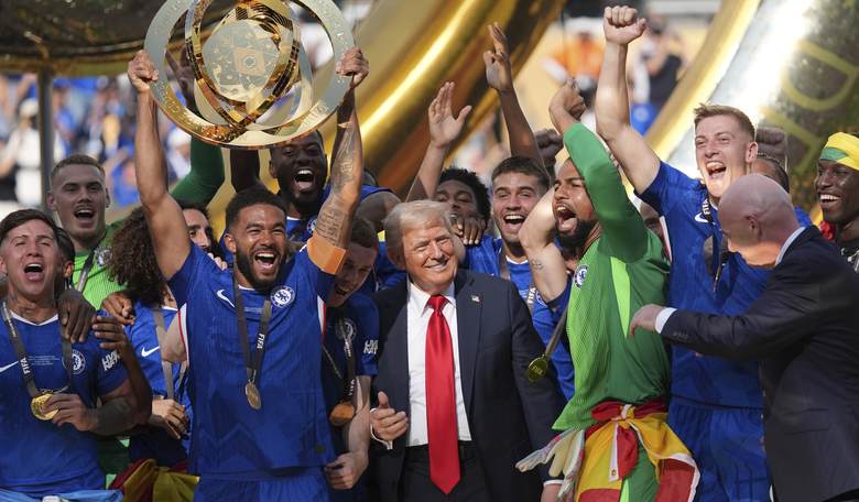 Absolute Cinema: Trump Refused to Leave the Stage at FIFA Club World Cup Final