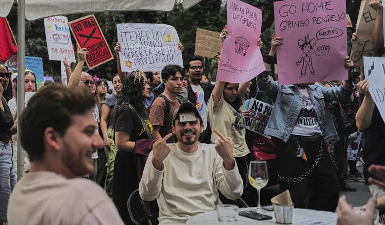 Why Mexicans Are Protesting Mass Immigration