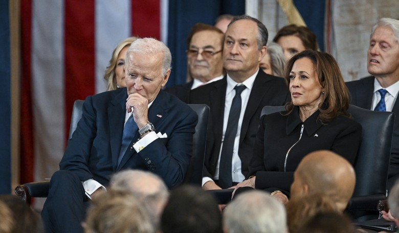 Democrats Are in Disastrous Shape As Midterms Loom