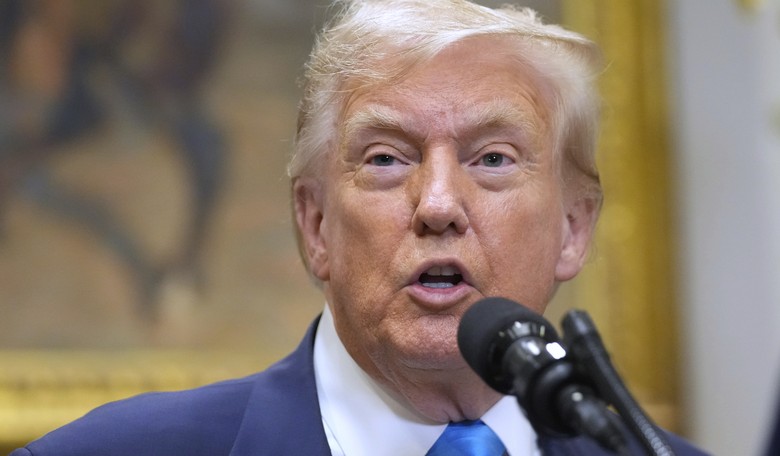 Trump Takes a Shot at Republican Senator Susan Collins, Gives a Life Hack for Other Lawmakers