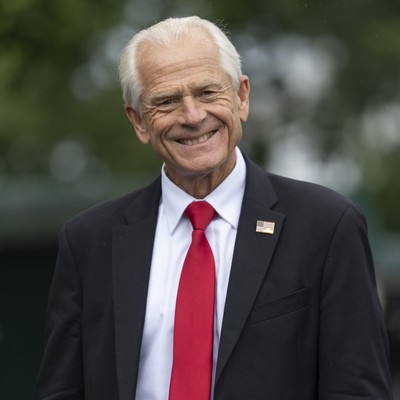 Navarro Has a Simple Message for the Federal Reserve