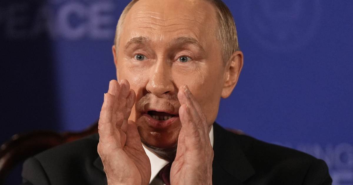 Moscow's 'Brush-Back Pitch': Drone Strike May Have Targeted NATO Officials' Kyiv Train