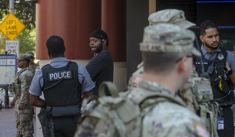 Trump's National Guard Deployment and the Art of the 80-20 Issue