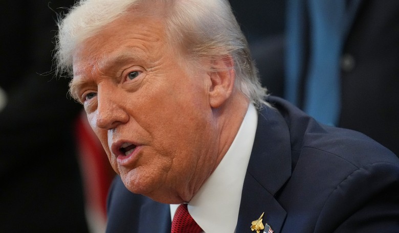 Here's Trump's Response to NFL QB Mark Sanchez's Legal Fiasco. It's a Vintage Statement.