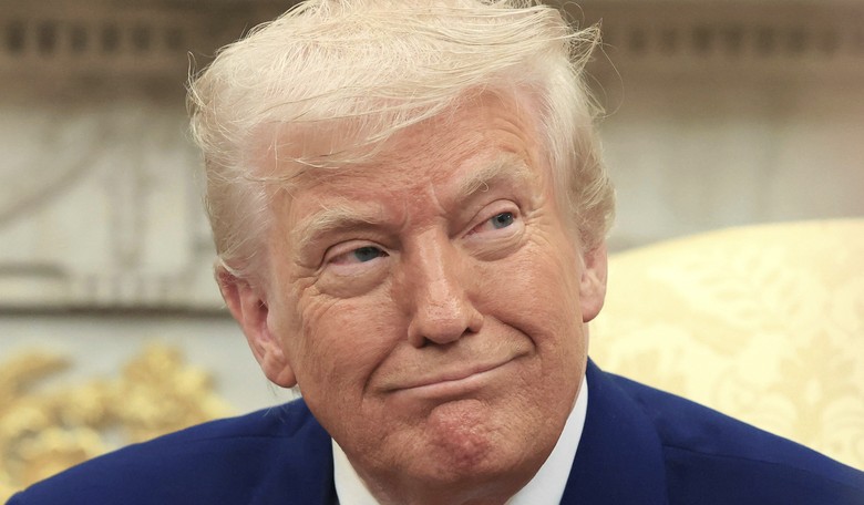 Trump Signals Strongest Support Yet for Abolishing Federal Income Tax