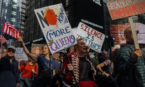 No Kings Bans ‘Vote Blue’ — Then Local Groups Push Blue Tsunami