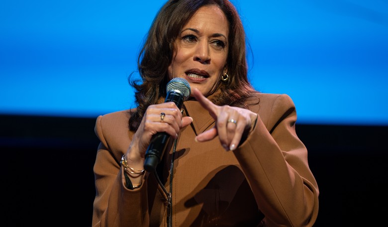 This Poll Shows That Democrats Are Still in Trouble