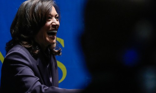 Check Out the New Mansion Kamala Harris Just Bought