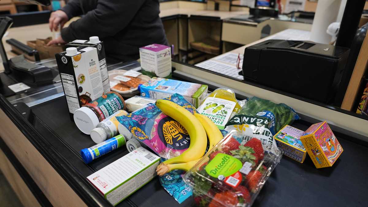 To Democrats, the Economy Is Just One Massive Jobs Program