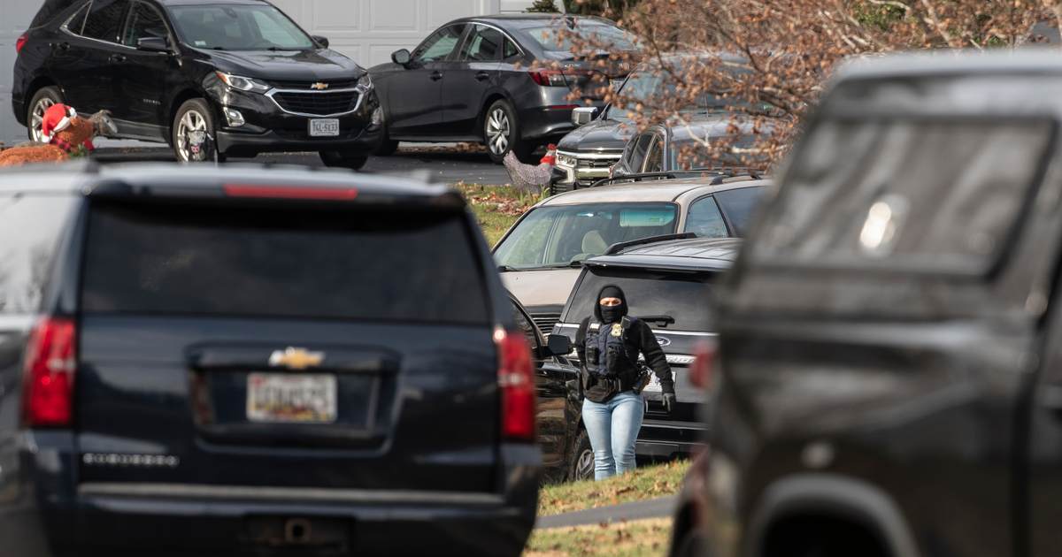 J6 Pipe Bomb Suspect Arrested by FBI