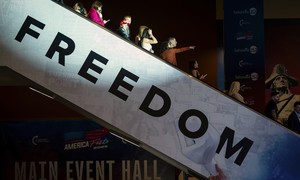 Clash at U of Oregon Turning Point Event Looked Like the Protest 101 Class Was Let Out for Recess