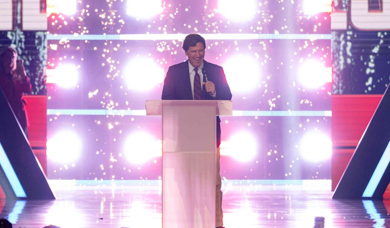 Tucker Carlson: A Christian Kufir Promoting Islam