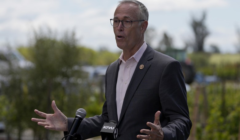 Democratic Congressman So Broken by Trump He's Ranting About National Prayer Breakfast 