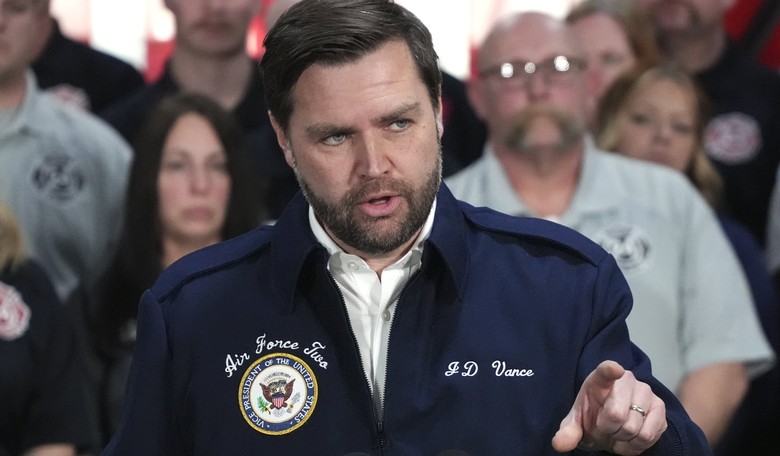 No, JD Vance Criticizing a Judge's Decision Is Not a 'Constitutional Crisis'