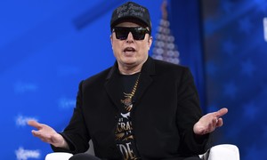 Elon Musk Drops Bomb on Amazon. It Just Took One Fire X Post to Get People Talking.