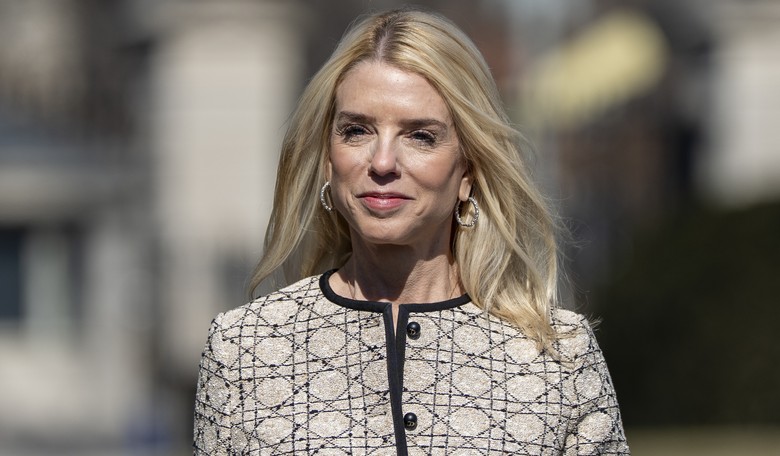 Bondi Praised for Making 'One of the Best Decisions Ever'