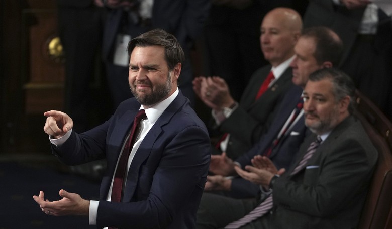 JD Vance's Brutal Takedown of Elizabeth Warren After She Implies Involvement in Peace Deal