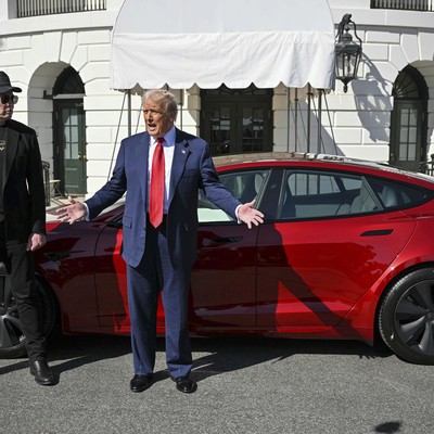Never Bet Against Elon Musk! Twitter/X Users Find Old Tweets Promising His Jet Roadster.
