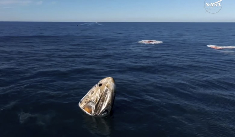 Splashdown! Dragon Returns With Stranded Astronauts, Landing in Gulf of America 