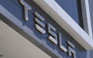 What the Critics of Tesla's New Roadster Don't Get